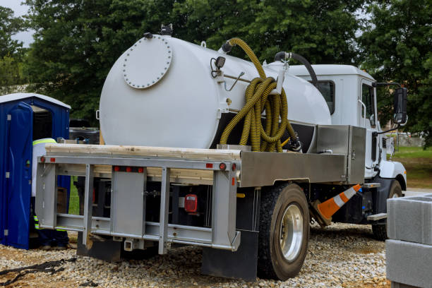 Best Porta potty delivery and setup  in Denham Springs, LA